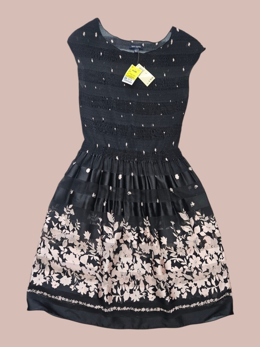 NWT🌸 Ladies Black Floral Border Fit-and-Flare Dress